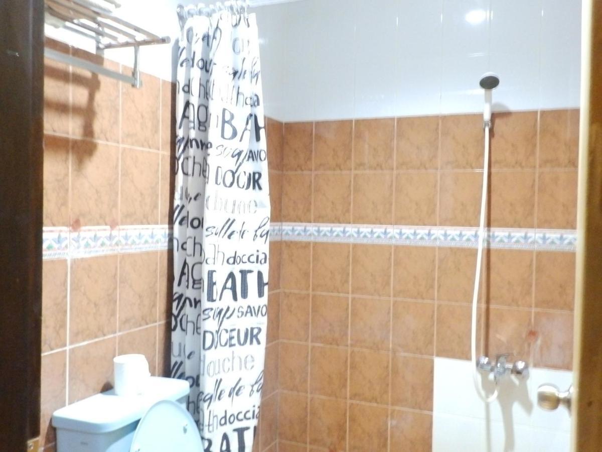 Bahari Family Hotel Bitung Ngoại thất bức ảnh